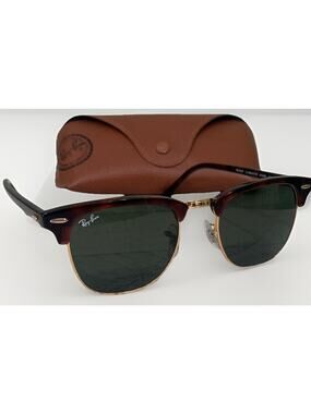Ray-Ban RB3016 Clubmaster Classic Sunglasses Tortoise w Case.